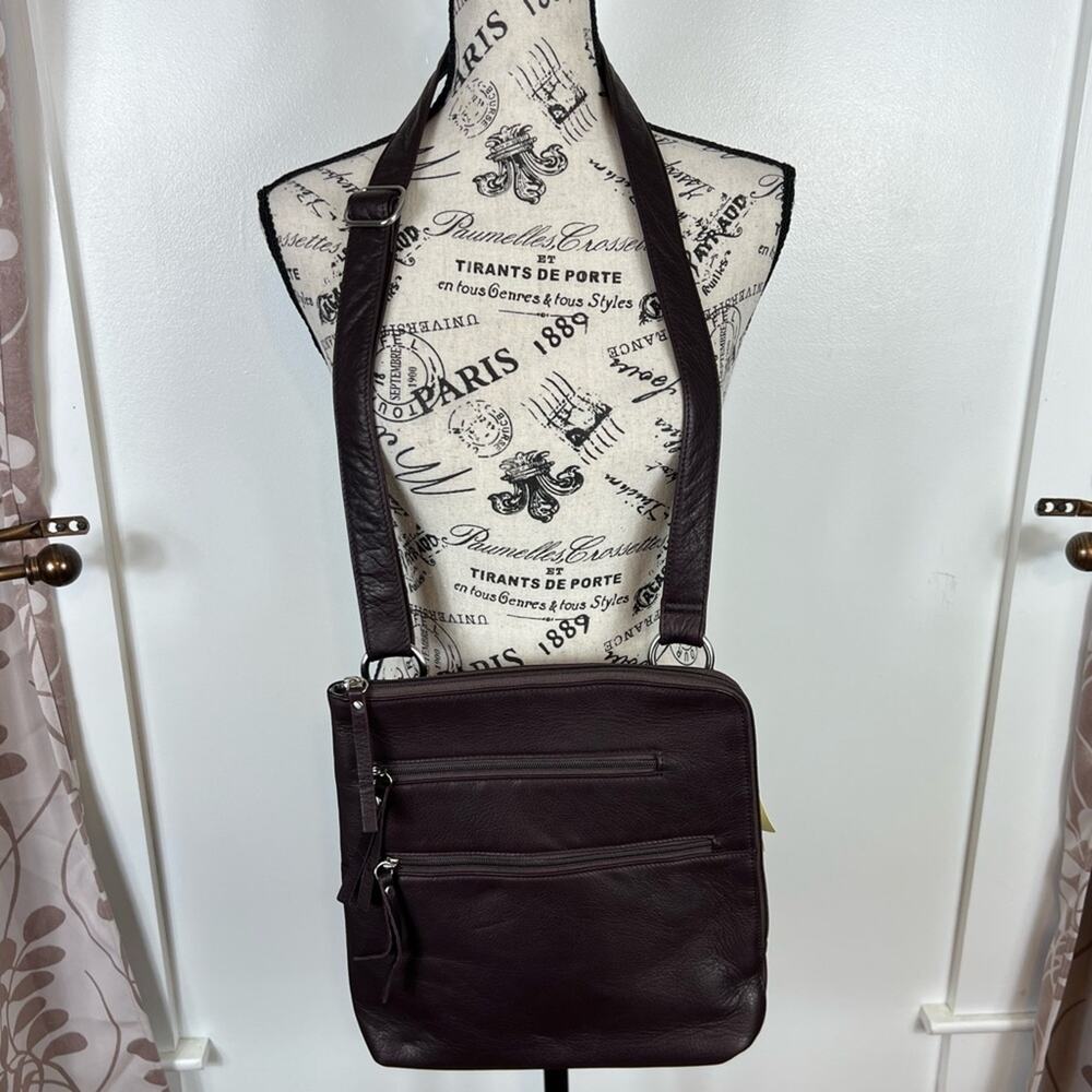 NWT Opgoode Marley Genuine Leather crossbody/ shoulder purse